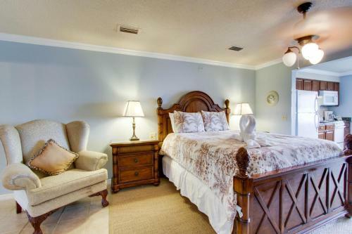 The Inn At St. Thomas Square #1208a
