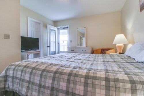 Gulf Highland 135 Damon Circle