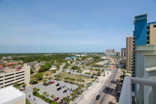 Apartamento Majestic Beach Resort By Book That Condo