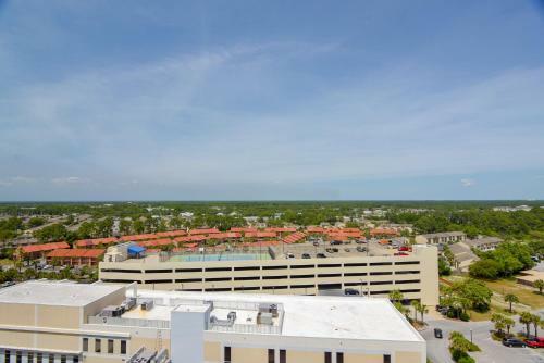 Apartamento Majestic Beach Resort By Book That Condo