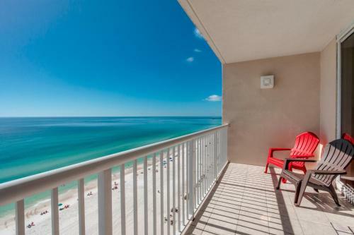 Apartamento Majestic Beach Resort By Book That Condo