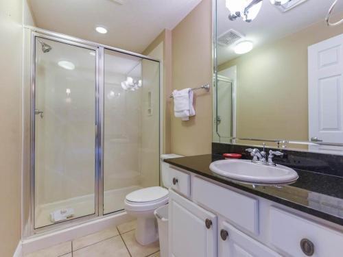 Calypso Resort And Towers E0407