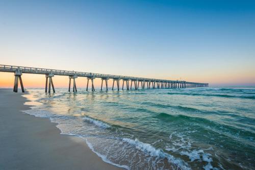 Apartamento 15100 Front Beach Rd Studio Unit 1105 Condo