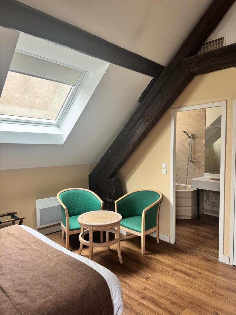 Hotel H�tel Du Th��tre