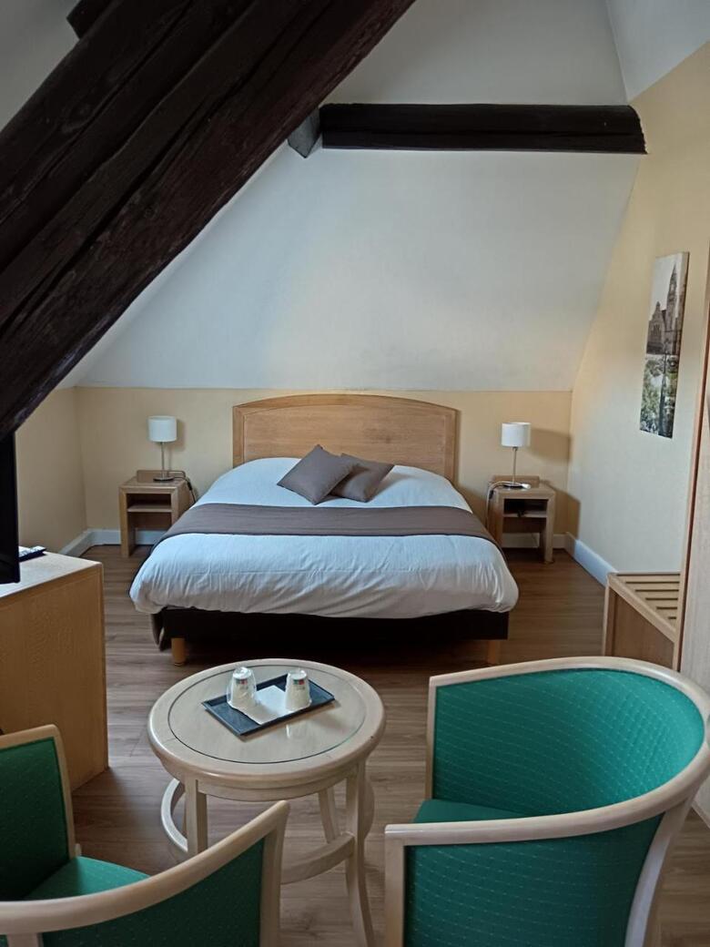 Hotel H�tel Du Th��tre