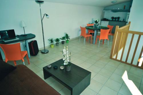 Hotel Park & Suites Confort Grenoble - Meylan