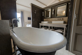Hotel La Bastide Du Clos