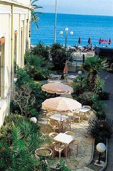 Le Balmoral
