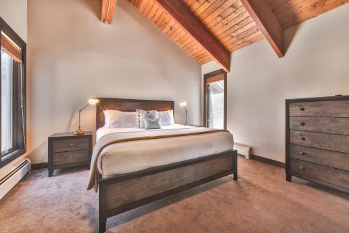 Deer Valley Pinnacle Townhouse