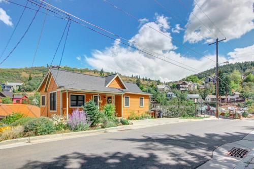 Park City's Downtown Miner Cabin
