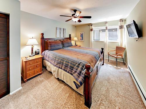2148 Apache Trail Townhouse #11