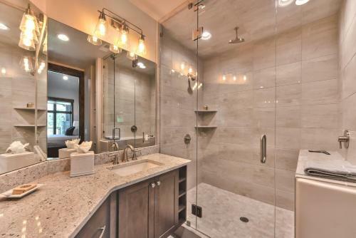 Hotel Blackstone By Luxury Mountain Destinations Llc