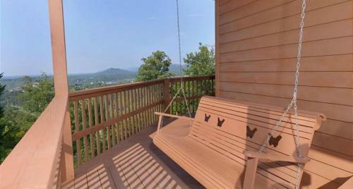 A Grand View From Above #225 - Two Bedroom Cabin