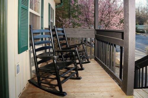 Apple Blossom (#10) - Two Bedroom