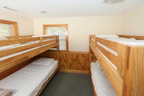 Apartamento Poplar Point Condo Unit 12c - Two Bedroom