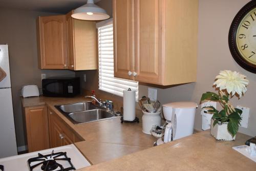 345 Hinds Two-bedroom Holiday Home