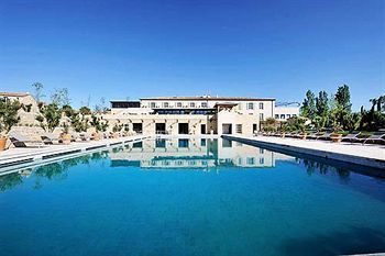 Bed & Breakfast Les Jardins De Saint-benoit - Apartments