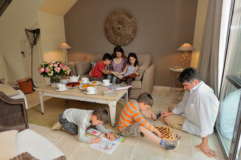 Bed & Breakfast Les Jardins De Saint-benoit - Apartments