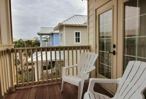 Cinnamon Shore- Happy House 146 Be