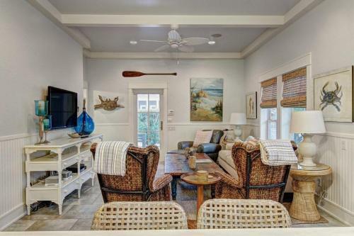 Cinnamon Shore- Casa Del Mar 103 St