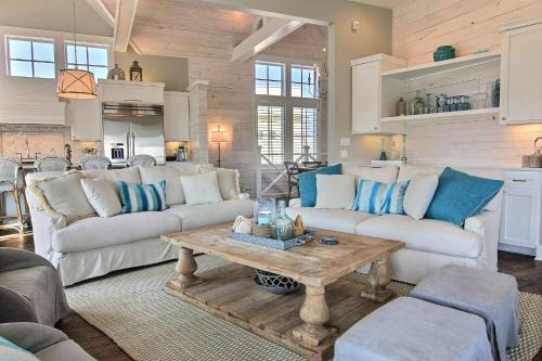 Cinnamon Shore- Oceanaire 196 Ro