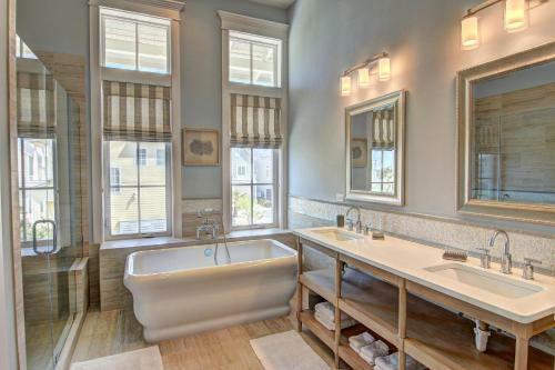 Cinnamon Shore- Merroway Cove 223 Be