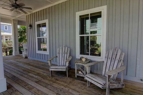 Cinnamon Shore- Grey Mist 123 St