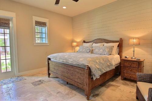 Cinnamon Shore- Sea Star 104 St