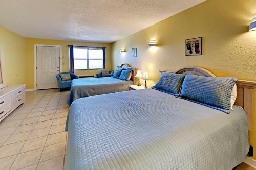 Apartamento 123 Sea Breeze - One Bedroom Condo