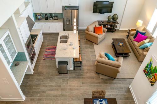 Apartamento 137 Palmilla Circle Condo Unit 303
