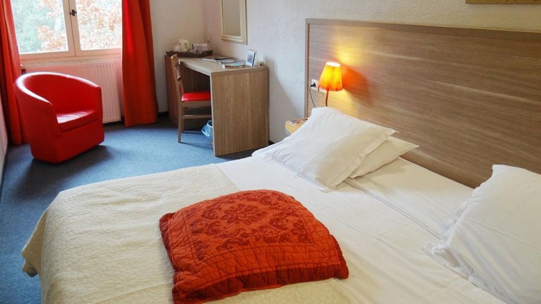 Hotel Le Mas Des Ecureuils