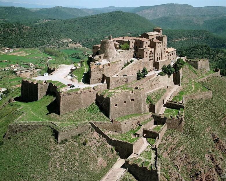 Hotel Parador Cardona