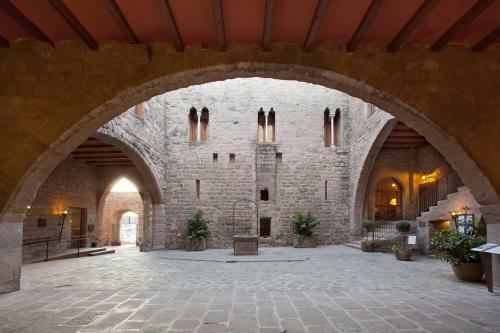 Hotel Parador Cardona