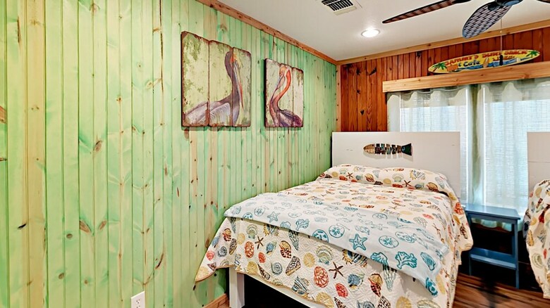 Sunrise Cabana - Two Bedroom Home