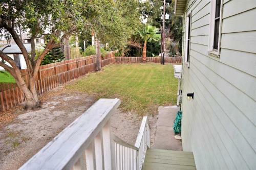Renn House - Three Bedroom Bungalow
