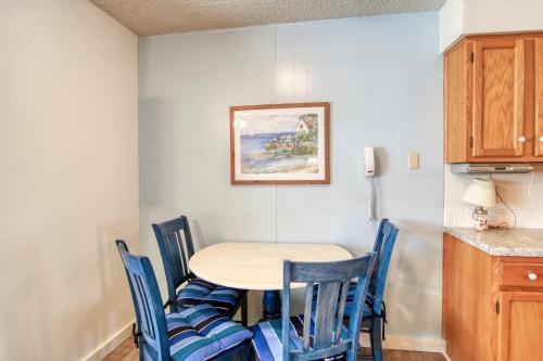Apartamento Courtyard #230 Condo