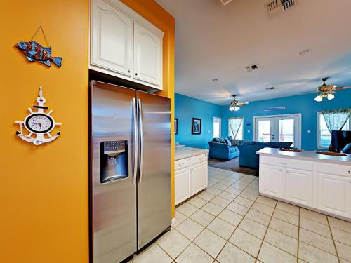 Beachy Keen - Five Bedroom Home