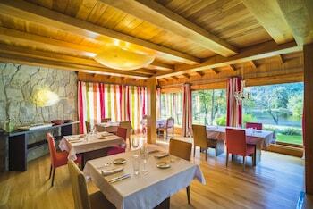 Rio Hermoso Hotel
