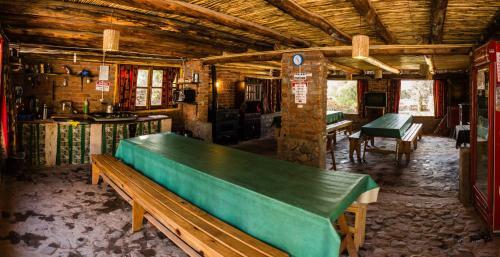 Waira Hostel-camping