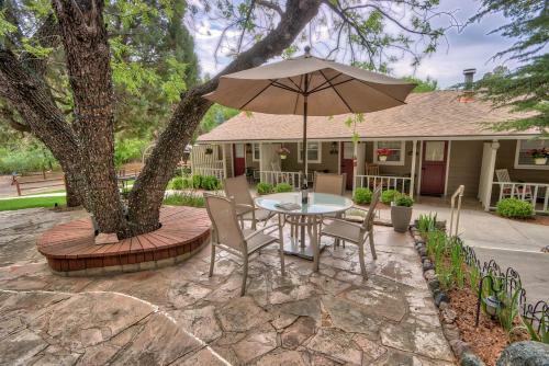 Prescott Pines Inn Bed And Breakfast