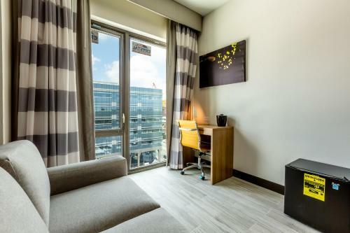 Hotel Ninety Five - Jfk Airport