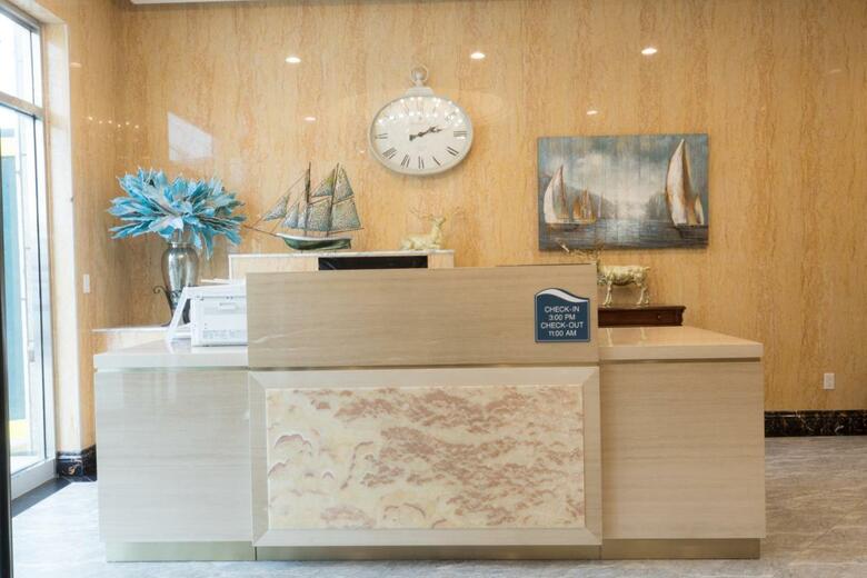 Mayflower Boutique Hotel