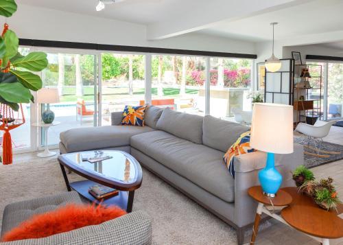 Nestled In The Cove - 3 Bedroom