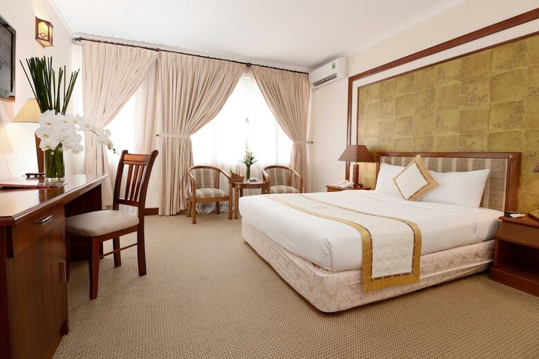 Palace Hotel