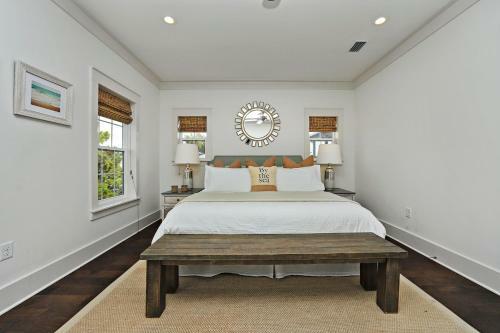 Seas The Day At Seacrest Home