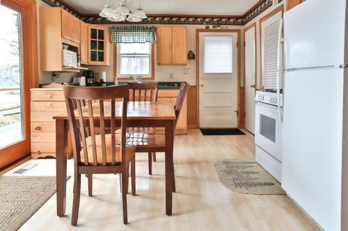 Found Paradise - Hiller Vacation Homes