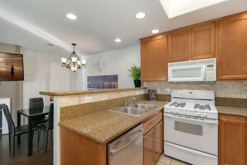 Apartamento Pacific Beach Haven Three-bedroom