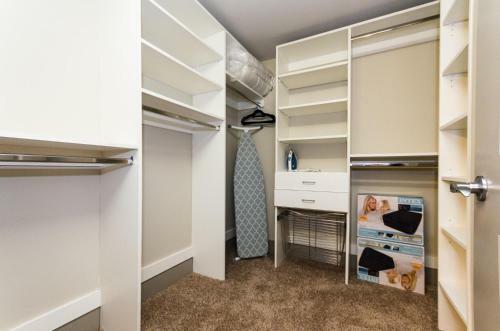 Downtown San Diego Cozy 2 Bedroom Apartment