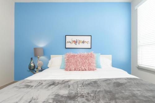 Downtown San Diego Cozy 2 Bedroom Apartment