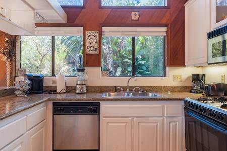 Villa Breathtaking Harbor Views-spacious Luxury!